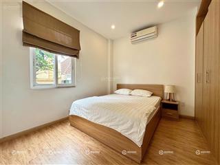 Căn hộ 2 phòng ngủ cửu long p2 tân bình  gần sân bay , cv gia định  thang máy , bảo vệ 24/7