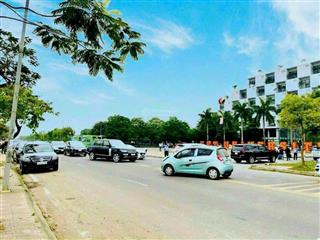 Cần bán gấp trục chính 121m2 giảm còn 4,5tỷ gần trường đại học quốc gia hà nội.