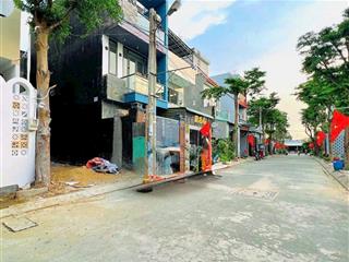 Chủ gởi lô đất đường 8  lò lu 64m2  đông ăng long  quận 9  tp thr đức chỉ có 3,55 tỷ