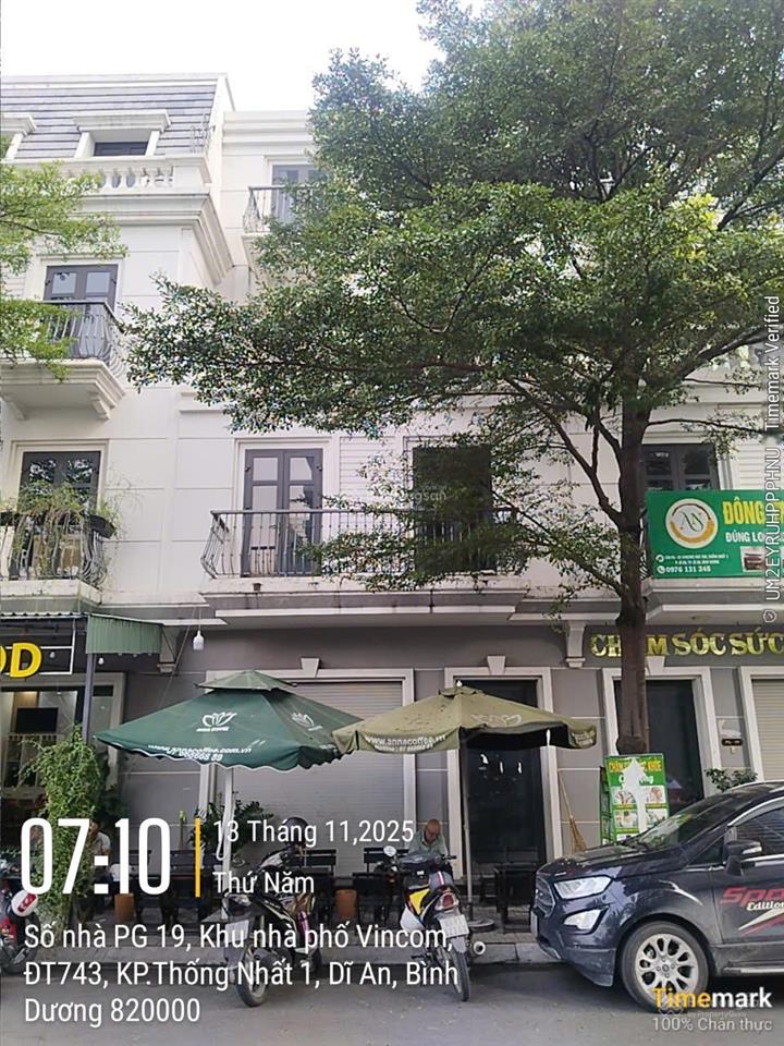 Bán shophouse vincom 550 dĩ an, tp. hcm, mặt tiền sầm uất, 11 tỷxx (tl), vị trí kinh doanh tốt