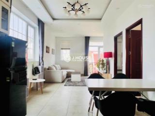 Cho thuê căn hộ 2 phòng ngủ ban công siêu thoáng có hồ bơi tại trần não quận 2