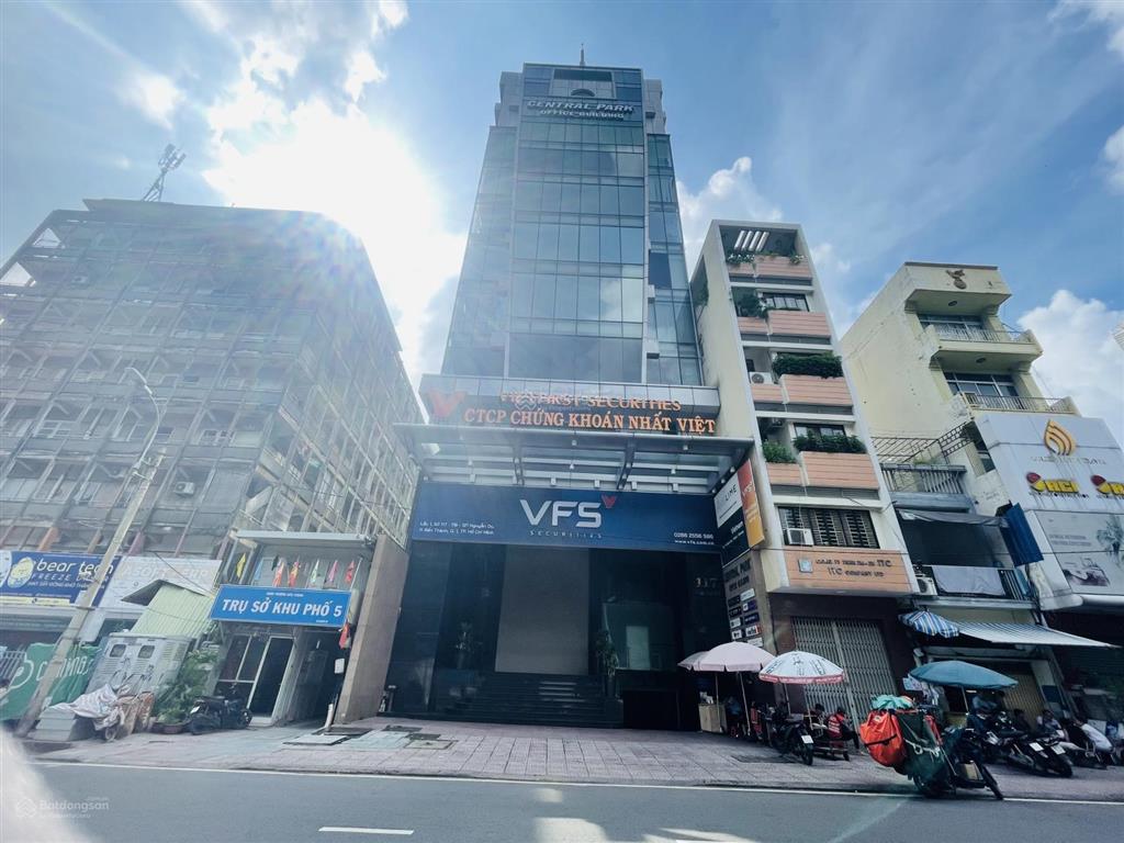 Building vip tốt nhất mt nam kỳ khởi nghĩa 2 hầm 12 tầng, hđt 10 tỷ/năm. dt 12x21,m2. giá 205 tỷ