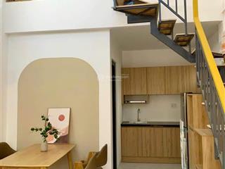 Cho thuê duplex sang trọng, full nội thất gỗ đẹp mắt, ngay ubnd thành phố thủ đức