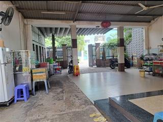Diện tích lớn, đường 7m, gần mặt tiền
