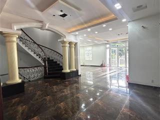 Biệt thự 4 tầng, 300m2, giáp q6, gần aeon mall bình tân. giá 33 tỏi hơn