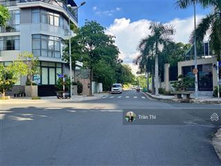 Giá tốt! bán gấp khuôn đất gần sông, đường nội bộ bát nàn, q2, dt 8x20m, chỉ 140 triệu/m2