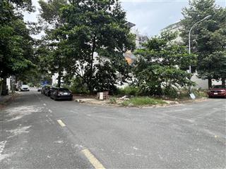 Rẻ nhất ! bán lô đất góc 10x20m, gpxd hầm + 6 tầng, kdc huy hoàng, tml, q2, chỉ 220 triệu/m2