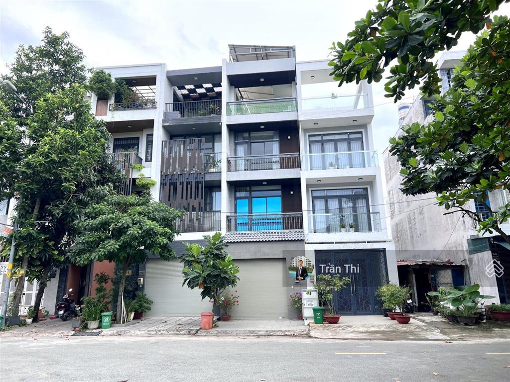 18 tỷ! bán nhà ngay trần lựu  view công viên, dt 4x20m  4 tầng, hđt 30 tr/th, an phú, quận 2