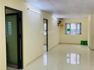 Cho thuê chung cư hoà khánh, 70m2, 2ngủ, 2wc (căn góc giá 4,5 triệu/ tháng (bao gồm phí vận hành)