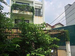 Chỉ11,5 tỷ  trục chính bát khối kinh doanh 117m 3 tầng kiên cốlô góc thoángô tô đỗ