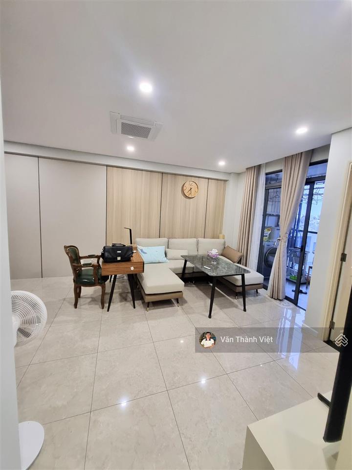 Chính chủ bán căn hộ vĩnh hội, quận 4  dt 70 m2/ 2pn + 2wc, ntcb,  0985 254 ***