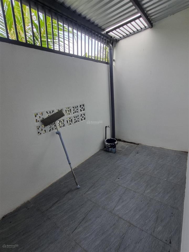 Chỉ 1,15 tỷ có ngay nhà mới 7 x 25m ngay chợ tân tây  gò công đông  tiền giang , sổ hồng mới