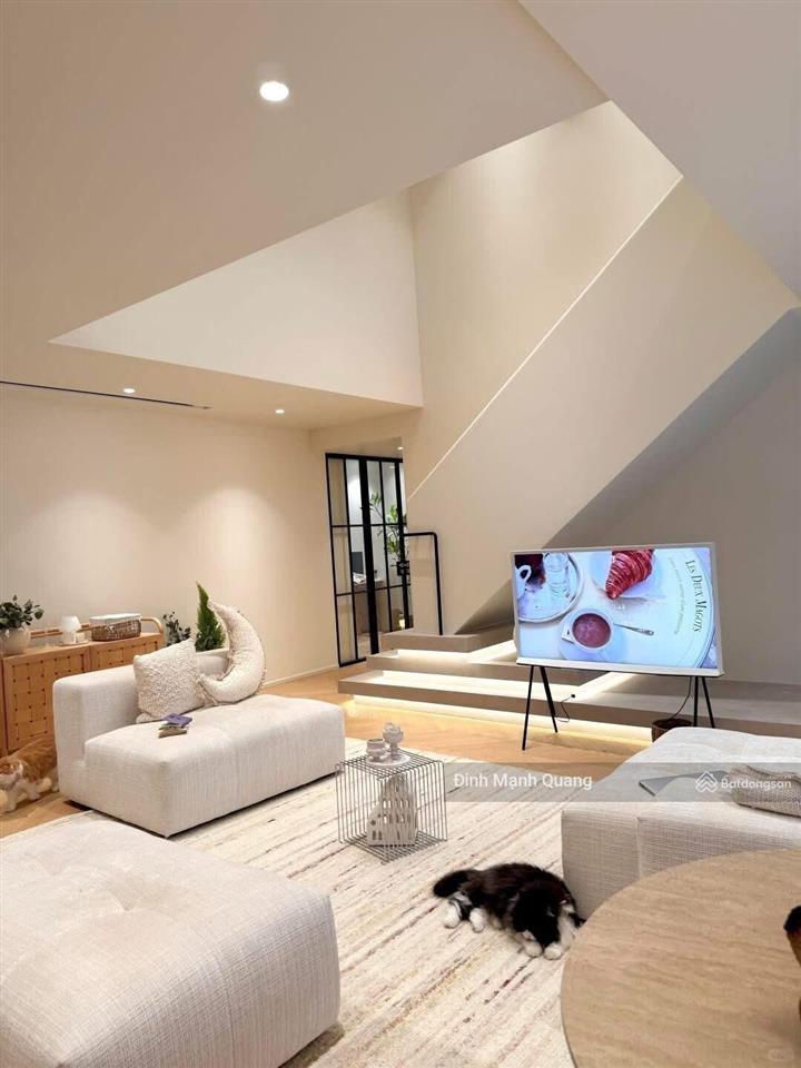 Võng thị  6 tầng thang máy  nội thất sang xịn  56m2  chỉ 15,8 tỷ