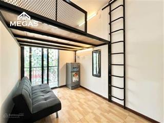 Cho thuê duplex ban công, thang máy, gần vòng xoay cống quỳnh quận 1