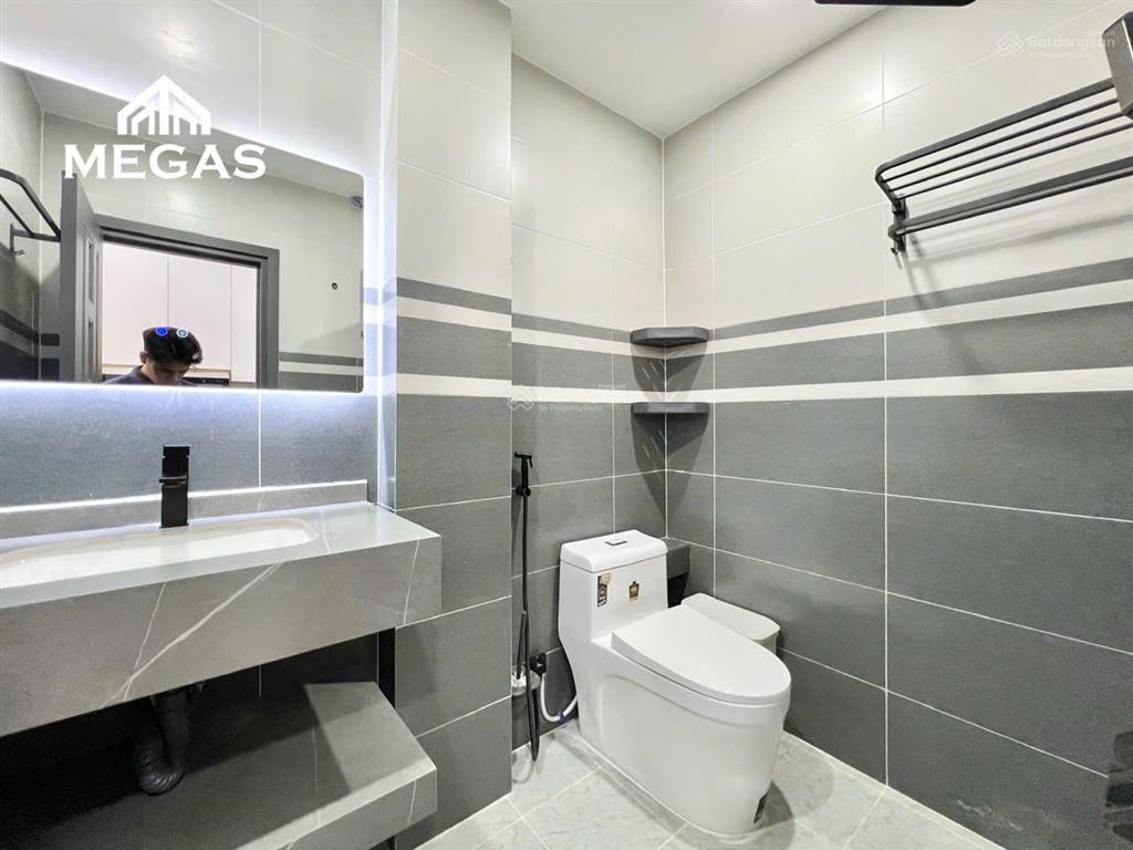 Cho thuê căn hộ 1 phòng ngủ tiện nghi ngay khu bàn cờ quận 3