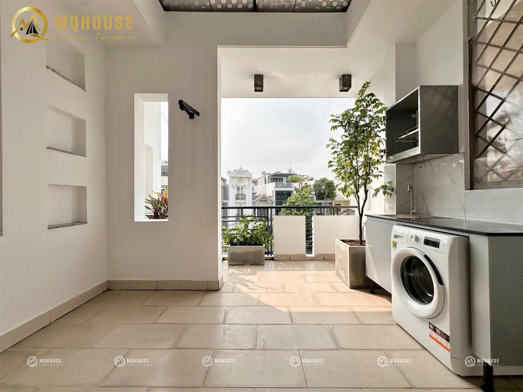 Cho thuê căn hộ ban công lớn  tách bếp  giặt riêng  ngay khu tân sơn nhì, tân phú  0703 992 ***