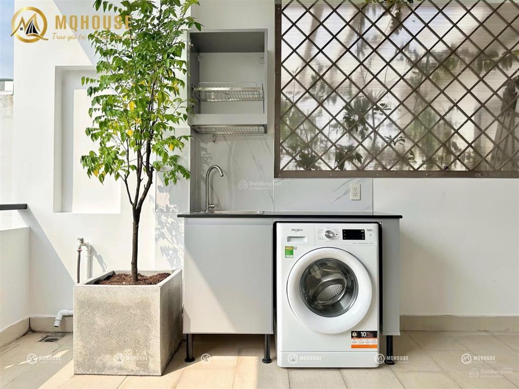 Cho thuê căn hộ ban công lớn  tách bếp  giặt riêng  ngay khu tân sơn nhì, tân phú  0703 992 ***