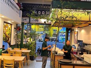 Bán nhà 2 tầng vừa ở vừa kinh doanh mặt tiền đường 2/4 ngay dốc đại học nha trang buôn bán sầm uất