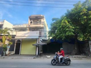 Bán nhà đường nguyễn khuyến gồm 11 phòng trọ, gần chợ vĩnh hải dòng tiền 20 tr/th giá đầu tư