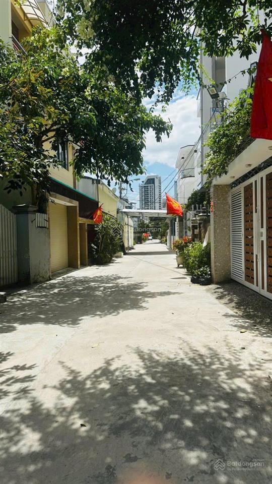 Lô đất ngang 8,6m2 (dt 163m2)  giá 7,5tỷ  cách biển 400  vĩnh hoà  nha trang