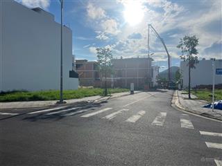 Bán lô đất góc 2 mặt tiền kdt nam vĩnh hải vĩnh hải( cũ) nha trang giá 40tr