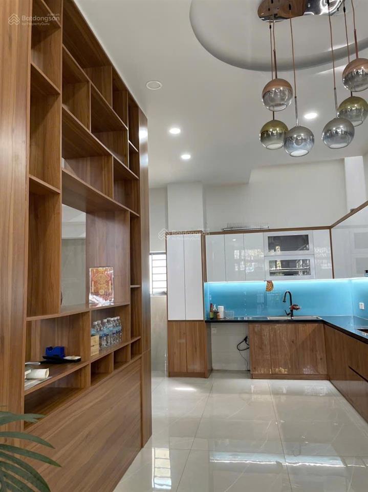 Bán nhà 3 tầng đẹp hẻm củ chi cách biển 500m vĩnh hải nha trang