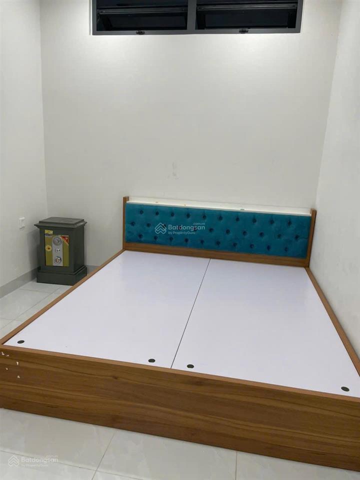 Bán nhà 3 tầng đẹp hẻm củ chi cách biển 500m vĩnh hải nha trang