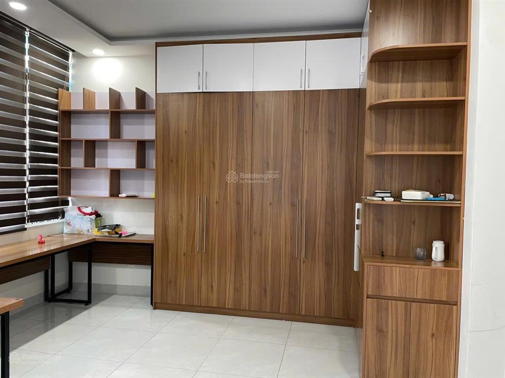 Bán nhà 3 tầng đẹp hẻm củ chi cách biển 500m vĩnh hải nha trang