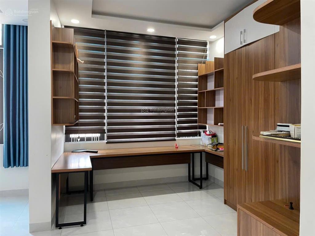 Bán nhà 3 tầng đẹp hẻm củ chi cách biển 500m vĩnh hải nha trang