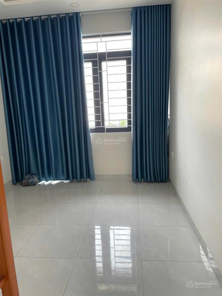 Bán nhà 3 tầng đẹp hẻm củ chi cách biển 500m vĩnh hải nha trang