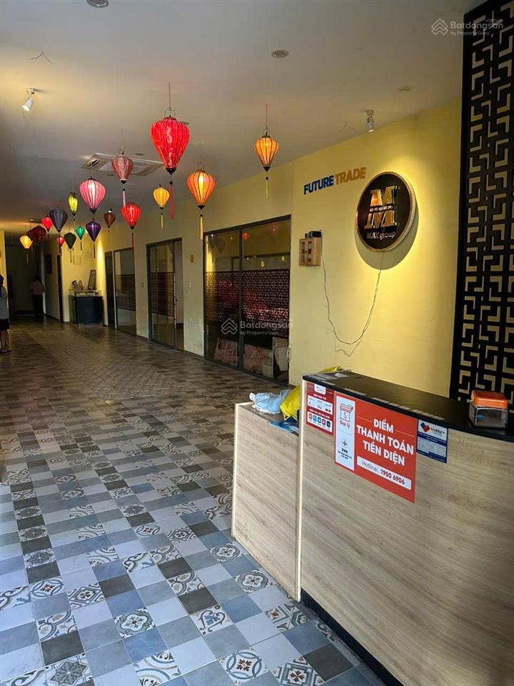 Hạ giá bán nhanh lô đất tặng nhà cấp 4 dt khủng 540m2 ngô quyền ngang 10m nở hậu, giá chỉ 2x tỷ tl