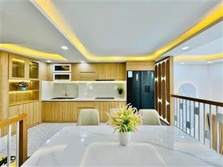 Siêu phẩm hẻm xe hơi cách mặt tiền 1 căn. nhà mới full nội thất cao cấp vào ở ngay