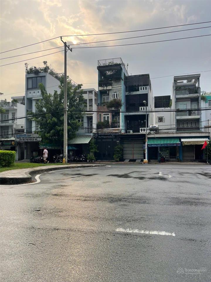 Nhà mặt tiền tân sơn (4x23)  đối diện sân golf tân sơn nhất