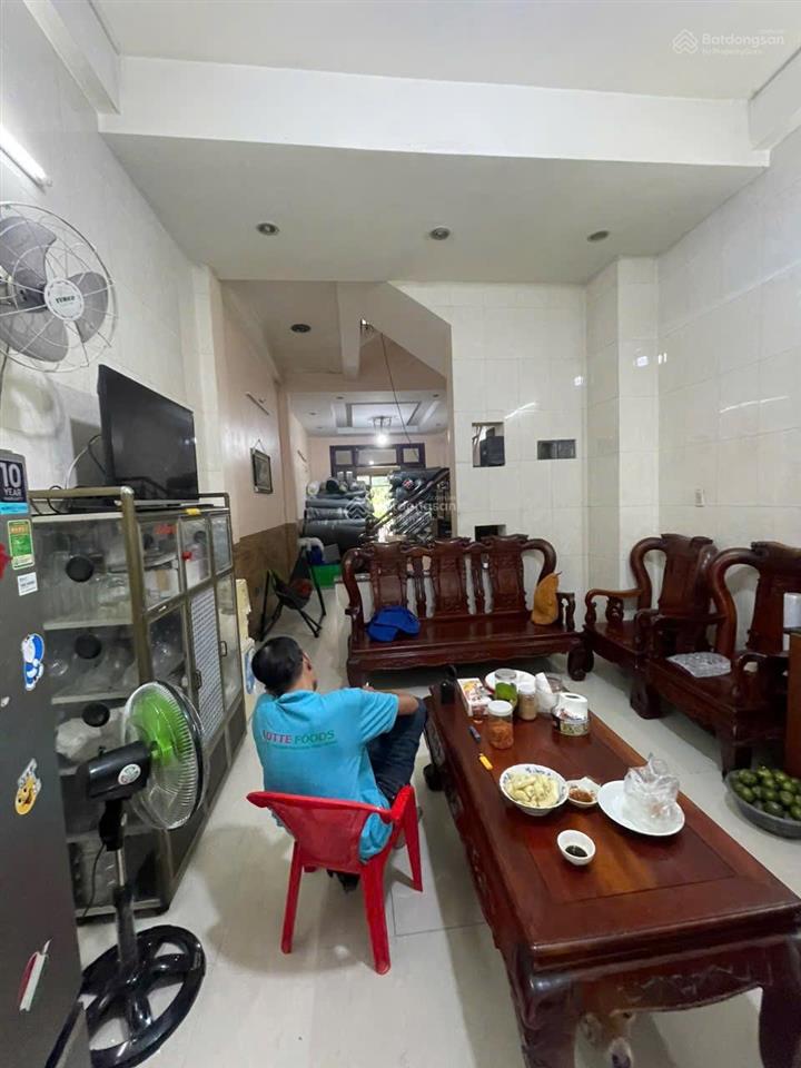 Nhà mặt tiền tân sơn (4x23)  đối diện sân golf tân sơn nhất