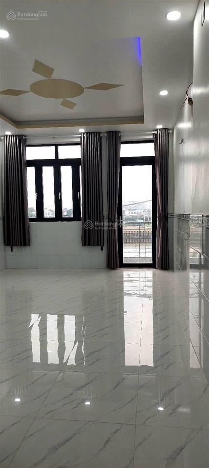 Bán nhà mặt tiền bờ sông vàm thuật  p. an hội đông (p.15 gò vấp cũ)