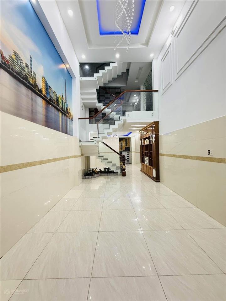 Giá rẻ  hẻm xe hơi bùi đình tuý, bình thạnh  5tầng ( 4 x 16)  64m2  vô ở ngay  8,8 tỷ