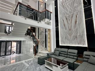 Chỉ 6.5 tỷ có ngay nhà 3 tầng ô tô đậu cửa 48m2, nguyễn xí, p13, bình thạnh  nhà mới hoàn công đủ