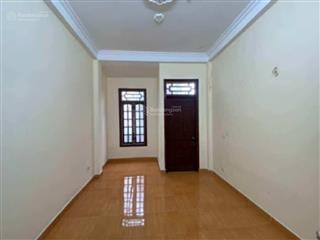 Bán nhà bạch đằng 26m2 ngõ nông 4 tầng dân xây