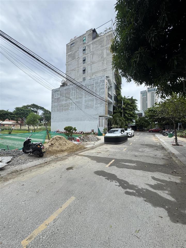 Bán đất mặt tiền gần biển, đường phước trường 12