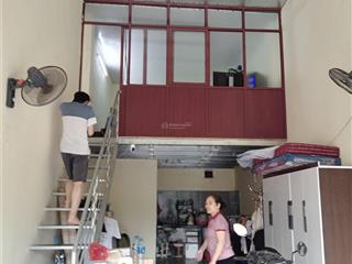 Cho thuê nr gần central metropolitan, 5,5 triệu/th, 45m2, 2pn, 1wc, 2 tầng, gia lâm, hn