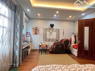 Cho thuê nhà 4 tầng 11 triệu 85m2  kinh doanh  văn phòng đường trâu quỳ oto đỗ cửa