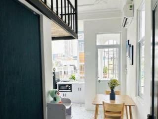 Căn hộ duplex ban công full nội thất  ngay ngã 4 hàng xanh, chợ bà chiểu giáp q1,hutech,uef, hiu