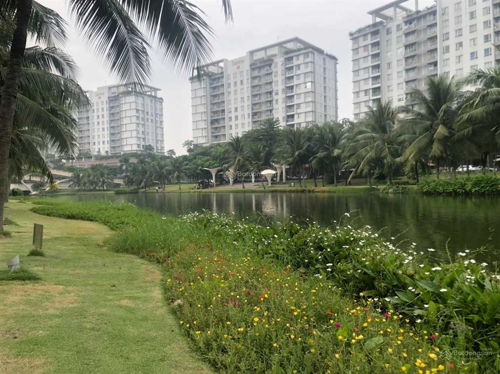 Chính chủ cho thuê tầng trệt, văn phòng full nội thất, bao phí 9 tr/th thuận ngay công viên