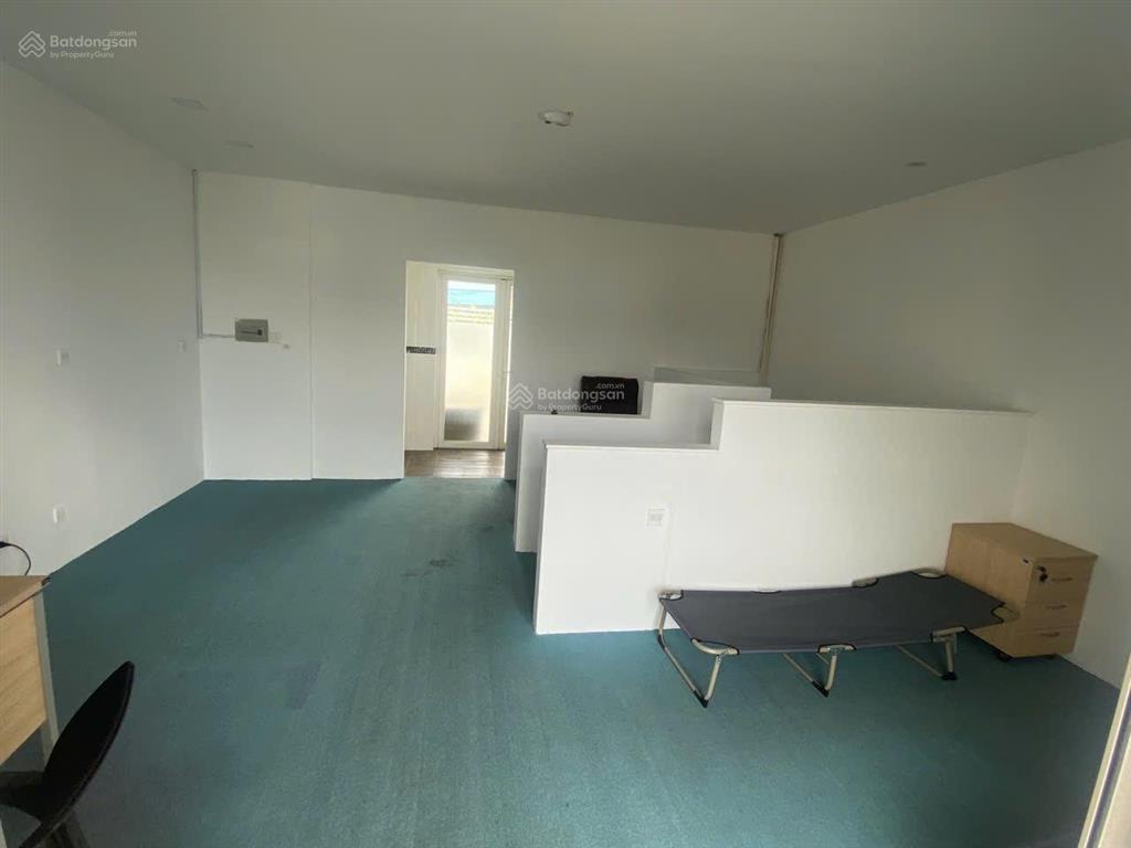 Cho thuê nguyên sàn 70 m2 giá 22 triệu/tháng.  0906 661 ***