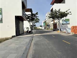 Bán đất nền vcn phước long 2 lô 90m2 đông nam phong thuỷ tốt, pháp lý chuẩn, sang tên ngay