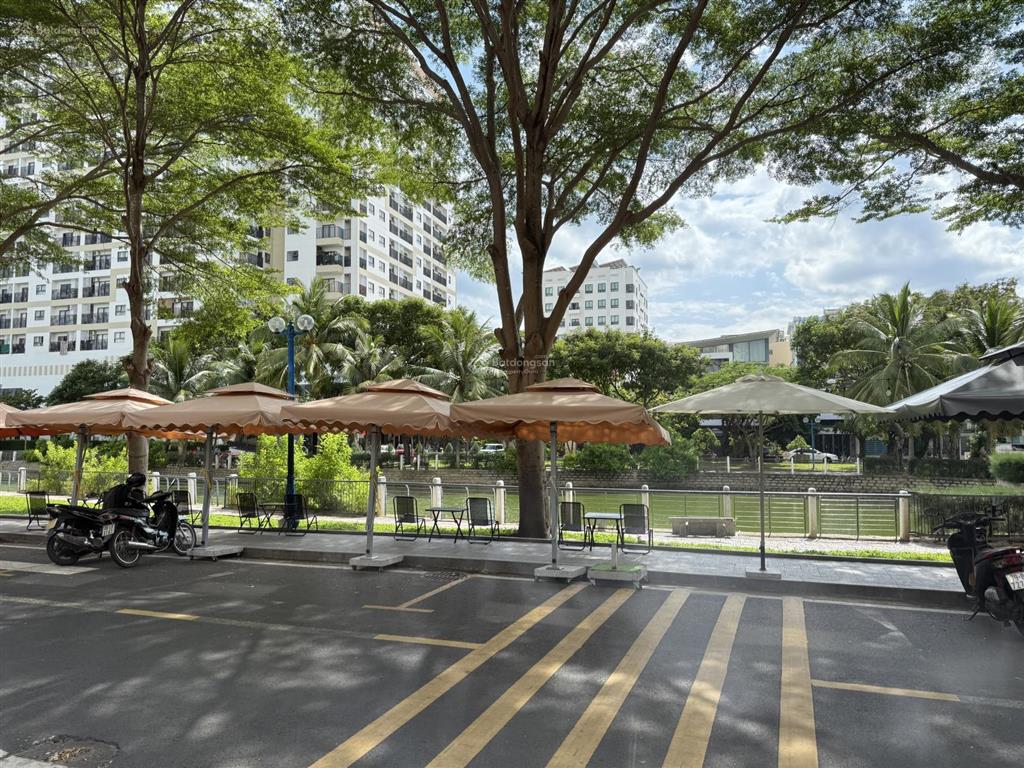 Bán căn shophouse ct3 vĩnh điềm trung view hồ vị trí siêu đẹp trung tâm, đã ra sổ hồng. mặt tiền 6m