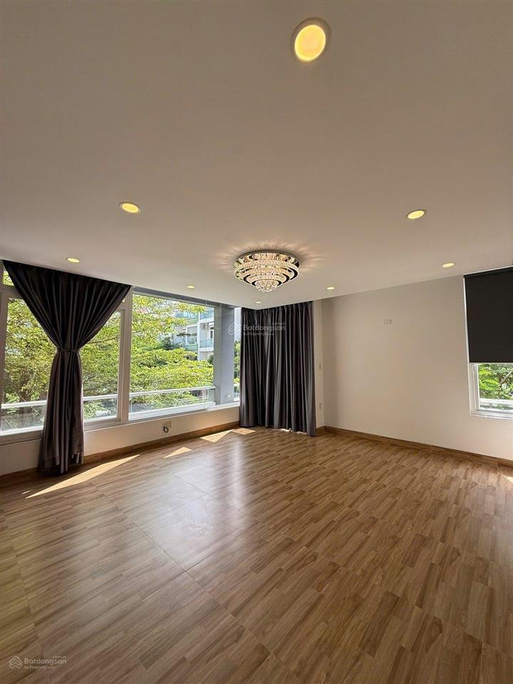 Hiếm nhà đẹp mặt tiền 6m kđt vĩnh điềm trung đường b1 đường ô tô, sổ hồng sang tên.  0901 911 ***