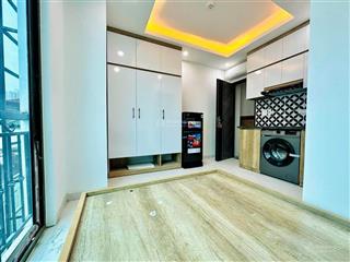 Tòa ccmn, chdv cầu giấy, 70m2 x 6t, 20 phòng kk, full nt, pccc chuẩn, dòng tiền 120 triệu/ th
