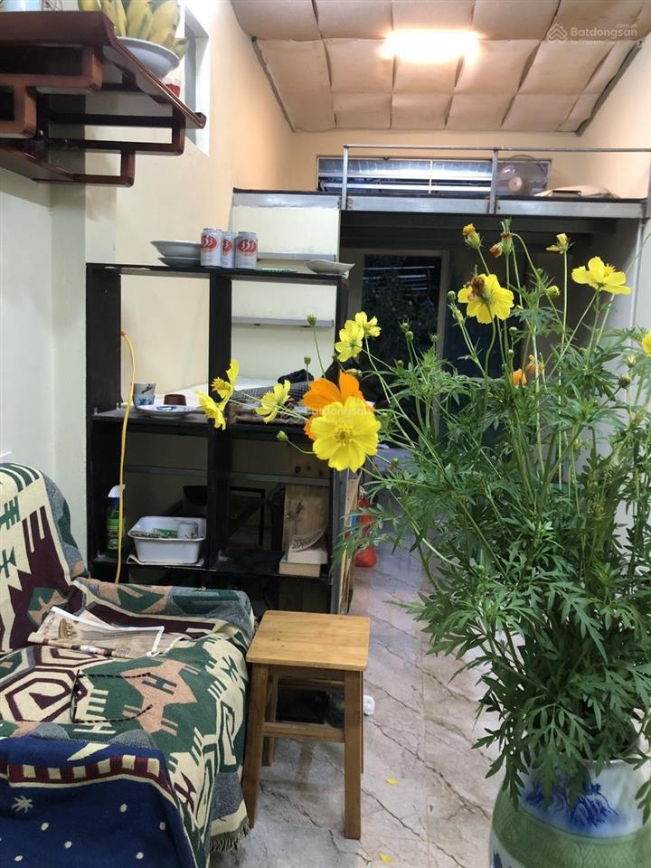 Chính chủ bán nhà vườn đẹp 60m2 trên 400m2, điện nước, điều hòa, phố âu cơ, 4 tỷ