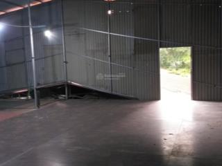 Cho thuê kho, nhà xưởng tại an dương, hồng hà, hà nội, giá tốt 12 triệu, 200m2 đt 0866 086 ***.